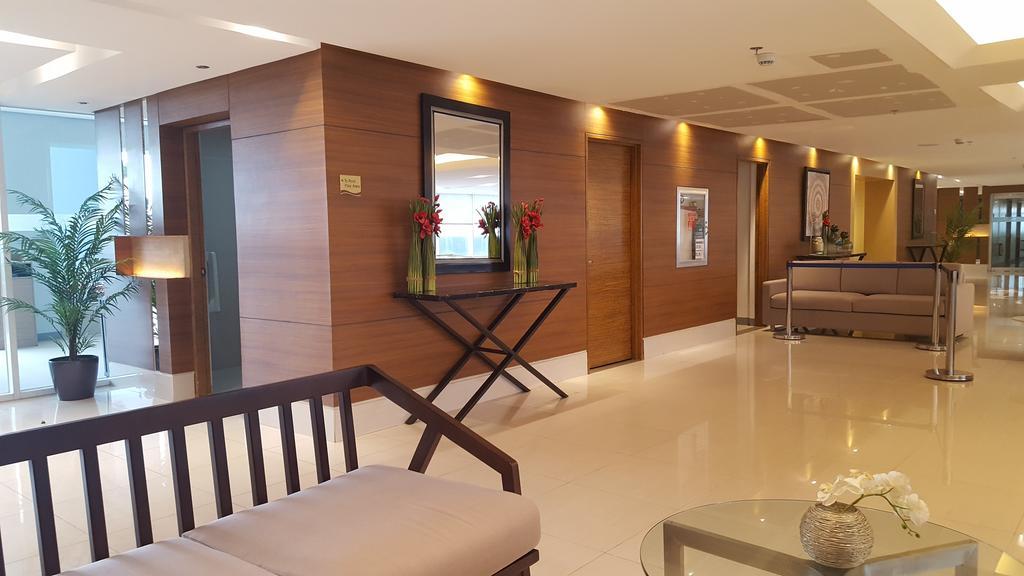 Breeze Residences By Cs Luxe Manille Extérieur photo